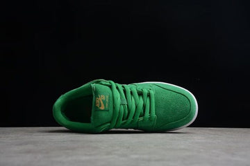 Nike Dunk Low SB “St Patrick’s Day”